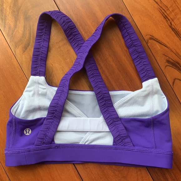 Lululemon Sports bra - Picture 2 of 5